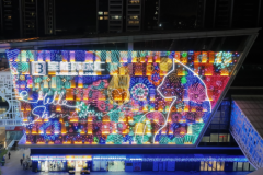 深圳西丽宝能环球汇携手夜空彩虹,将西班牙艺术家画作搬进商场